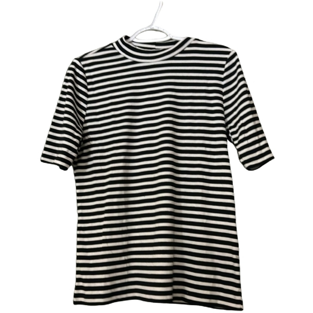 NWT Style &Co NWT Women’s Petite Large stretchy top.